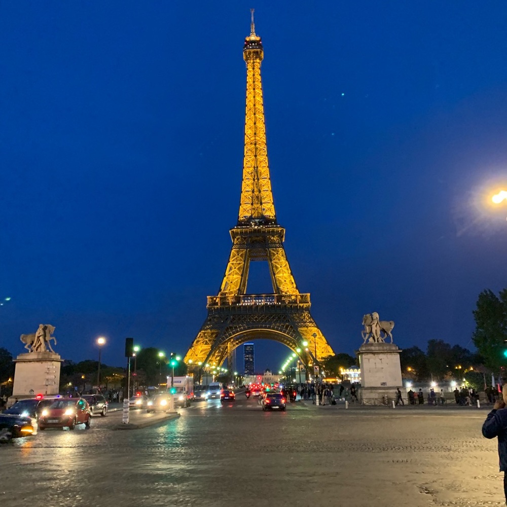 Meet your Posher, Ella